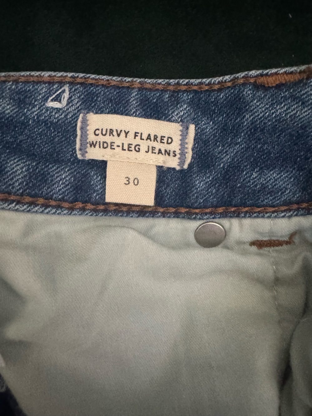 Madewell Wide Leg FlareJeans in Medium Blue Denim - Picture 3 of 3